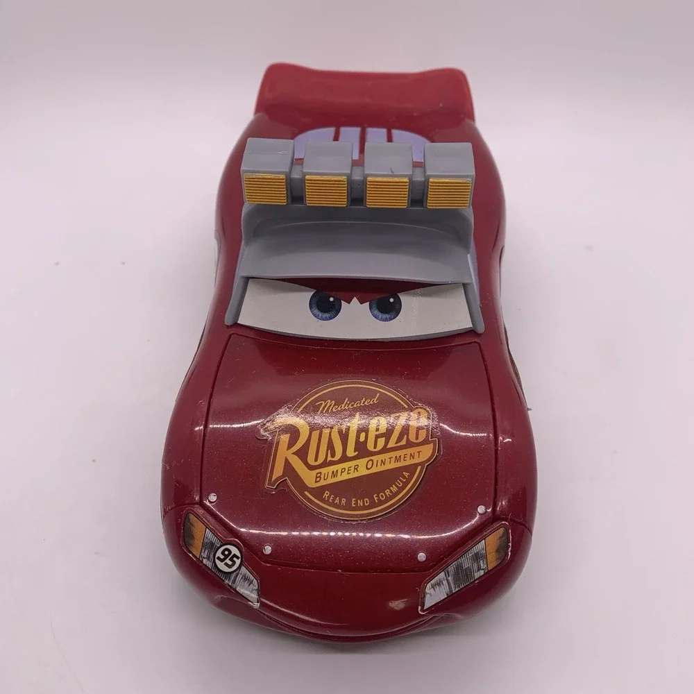 Disney Pixar Cars L5793 Gear Up 'n' Go Lightning McQueen Toy Accessories Rare